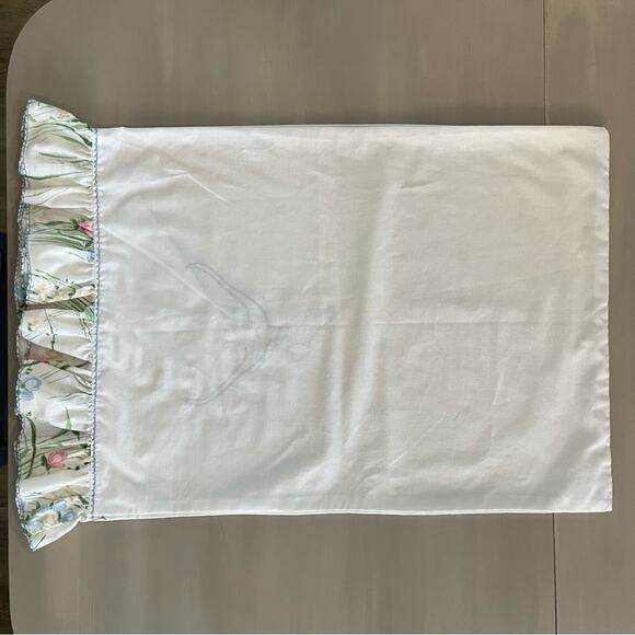 Vintage‎ Pillowcases Set of 2 Handmade Sewn Floral Southern Ladies Bonnet Ruffle - Picture 4 of 7
